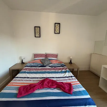 Les 3 Frontieres Luxembourg Grand Parking Wifi * Herserange